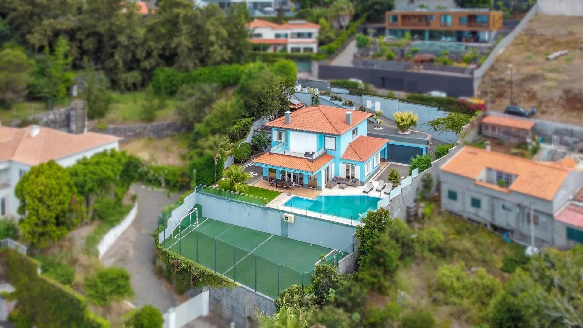 Villa Loureiro Palace With Soccer Field Funchal